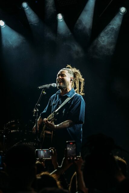 Maneva (feat Vitor Kley)