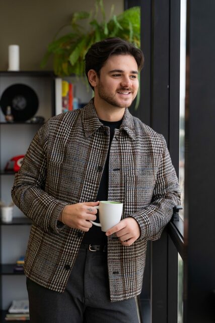 Dr. Vinícius Andrade - Odontologia